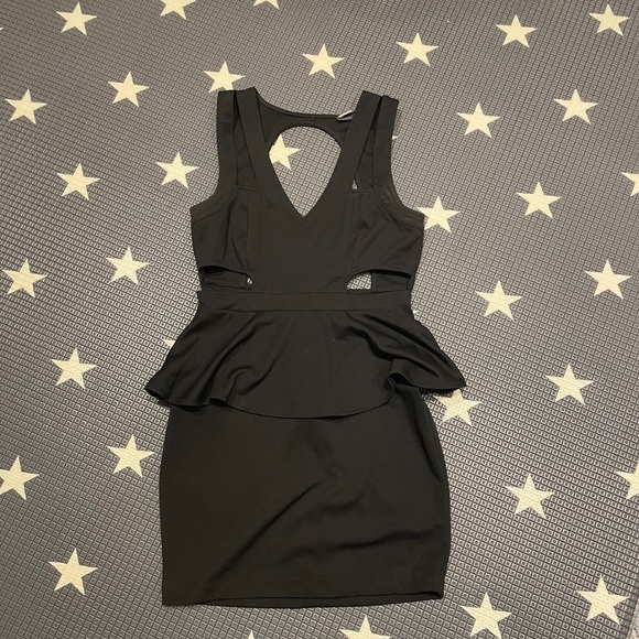 Black mini dress with cut outs and open back - Picture 1 of 3